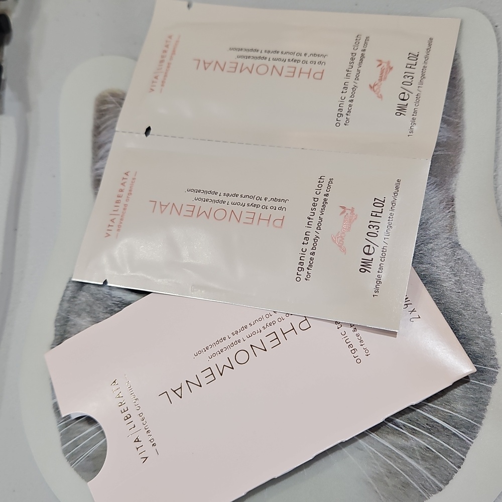 Vita Liberata Phenomenal Organic Tan Infused Cloth